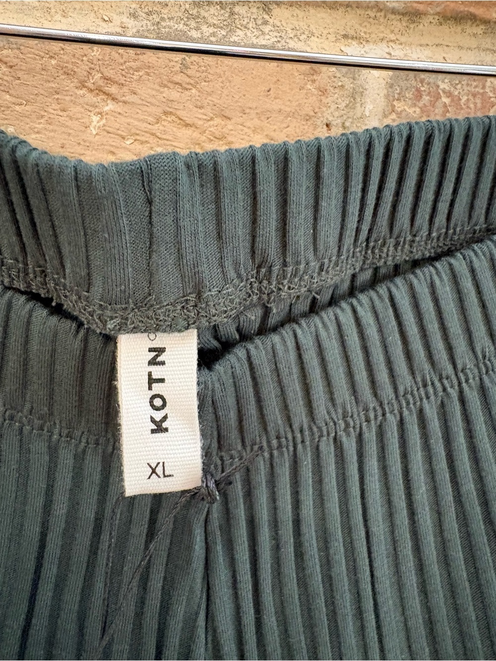 KOTN Ribbed Boot-Cut Pants in Racing Green - Picture 2 of 4